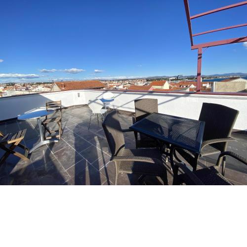 Elegant Apartment in Vodice 53 m² Near the Sea