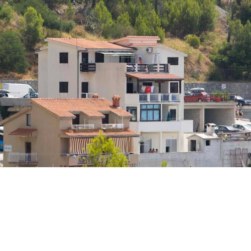 Ella Apartments
