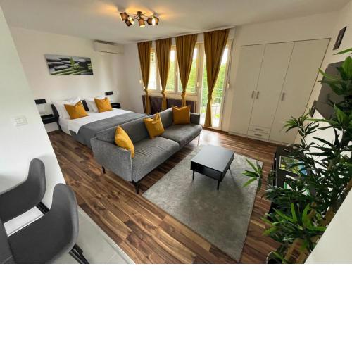 Eva Luxury Rooms & Apartments