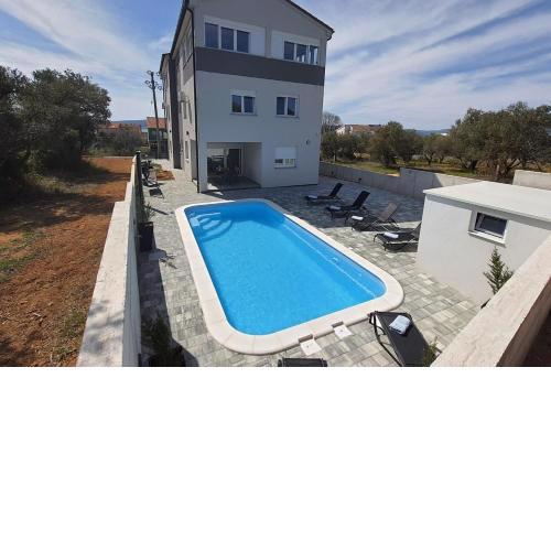 Family friendly apartments with a swimming pool Sveti Filip i Jakov, Biograd - 20967
