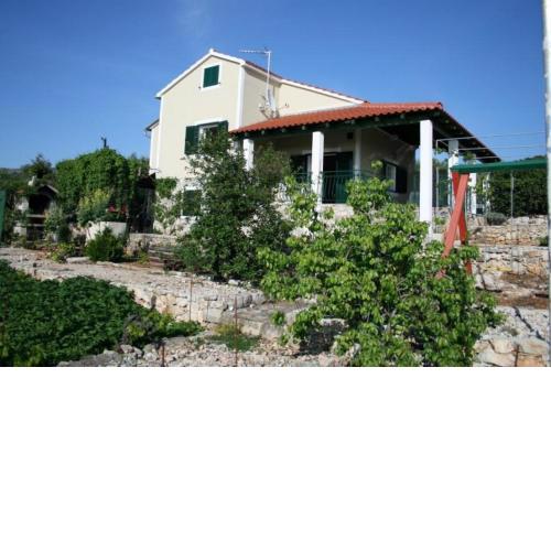 Family friendly house with a parking space Primosten - 17979