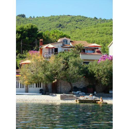 Family friendly seaside apartments Arbanija, Ciovo - 5220