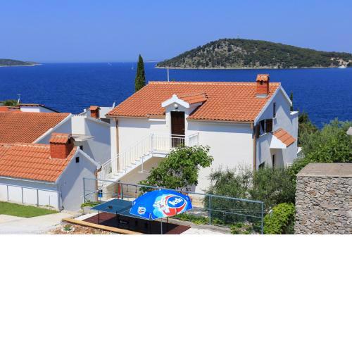 Family friendly seaside apartments Razanj, Rogoznica - 10373