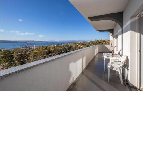 Gorgeous Apartment In Crikvenica