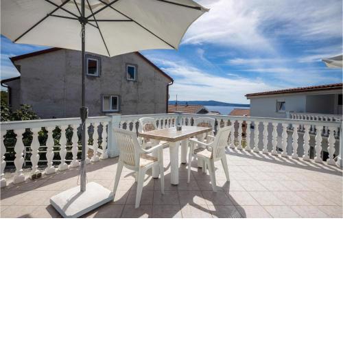 Gorgeous Apartment In Crikvenica