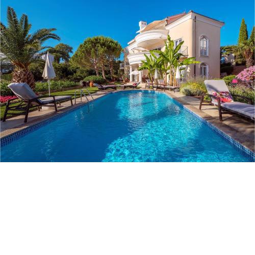 Gorgeous Apartment In Malinska With Swimming Pool