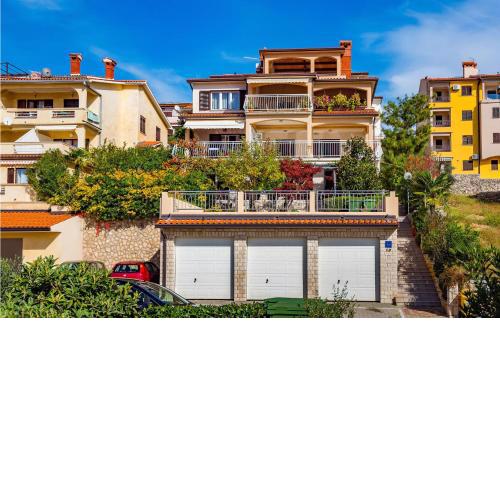 Gorgeous Apartment In Rabac With Wifi