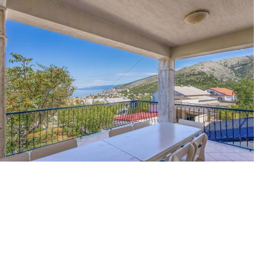 Gorgeous Apartment In Senj With Kitchen