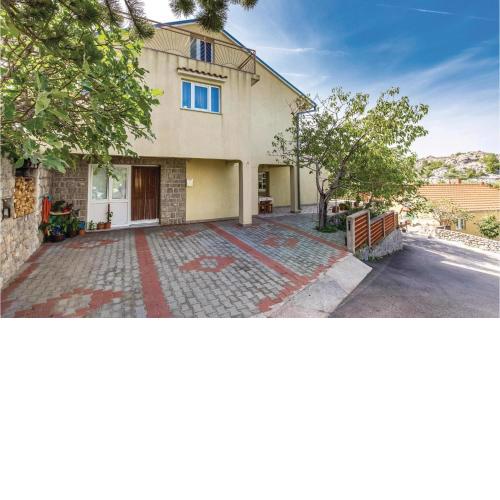 Gorgeous Apartment In Sveti Juraj With Wifi