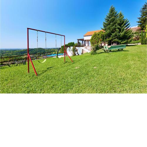 Gorgeous Home In Gornje Psarjevo With Kitchen