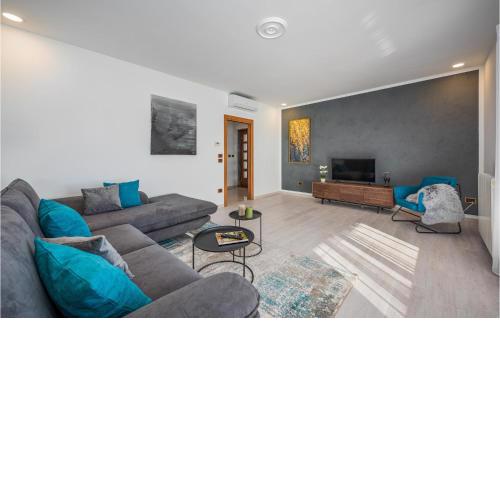 Gorgeous Home In Labin With Wifi