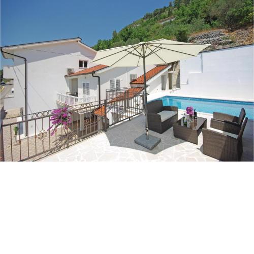 Gorgeous Home In Veliki Prolog With Kitchen