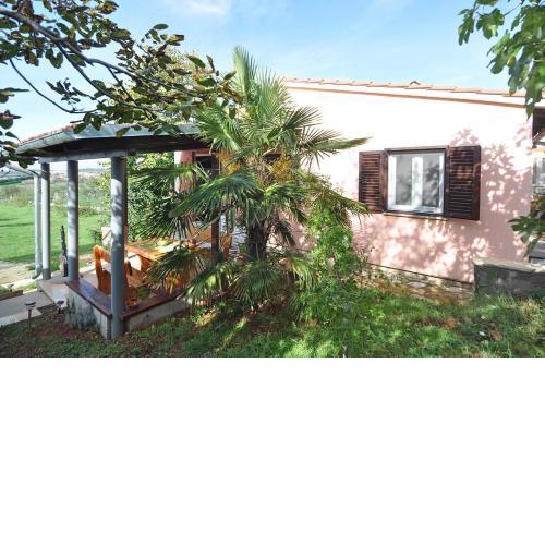 Herrliches Ferienhaus mit Klima, WLAN, Terrasse und Grillbereich