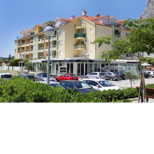 Holiday apartments Omis - 9492