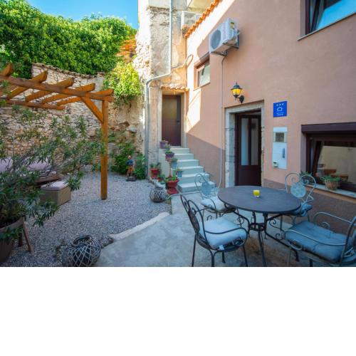 Holiday Home Anita by Interhome