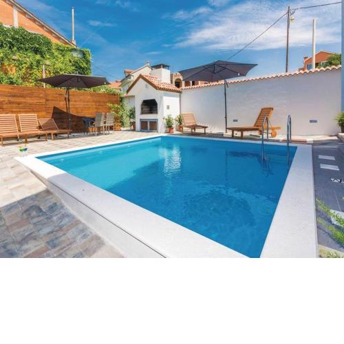 Holiday home Bianca with pool