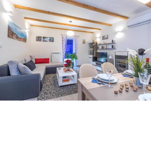 Holiday Home Kastav - Happy Rentals