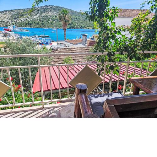 Holiday Home Mirko by Interhome