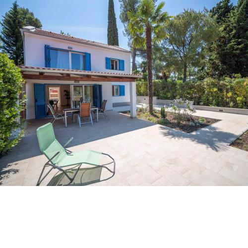 Holiday Home Natali by Interhome