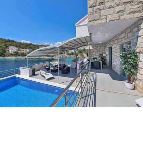 Holiday Home Villa Antonija by Interhome