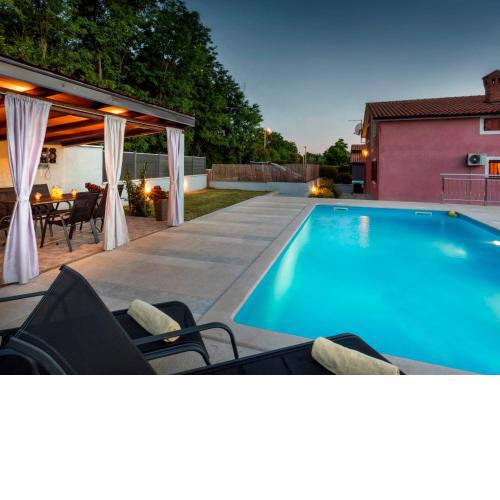 Holiday Home Villa Laura by Interhome
