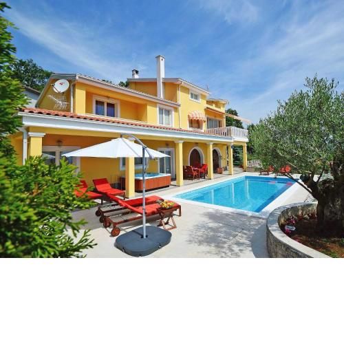 Holiday Home Villa Olea by Interhome