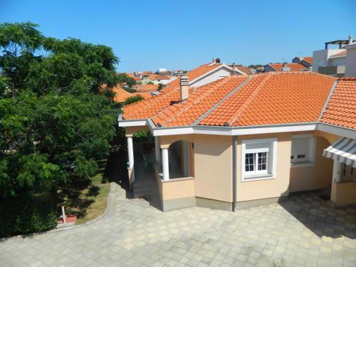Holiday house with a parking space Zadar - 13883
