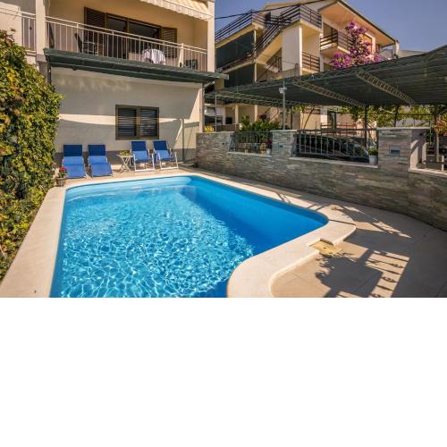 Holiday house with a swimming pool Podstrana, Split - 7539