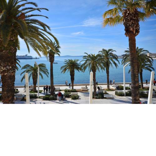 Hotel Adriana