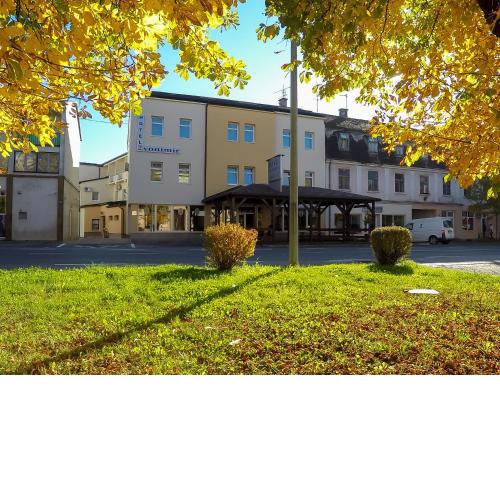 Hotel Zvonimir