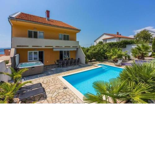 House Moderna 2