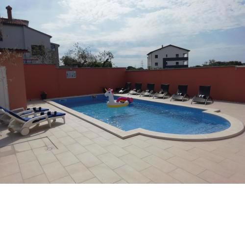 House Monte Cherpo