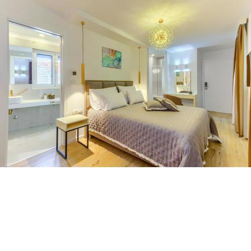 Irini Luxury Rooms