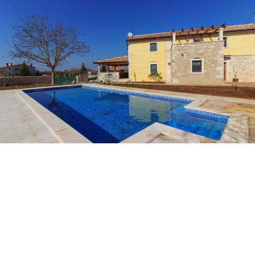 Istrian villa Orbanići with private pool for up to 12 persons