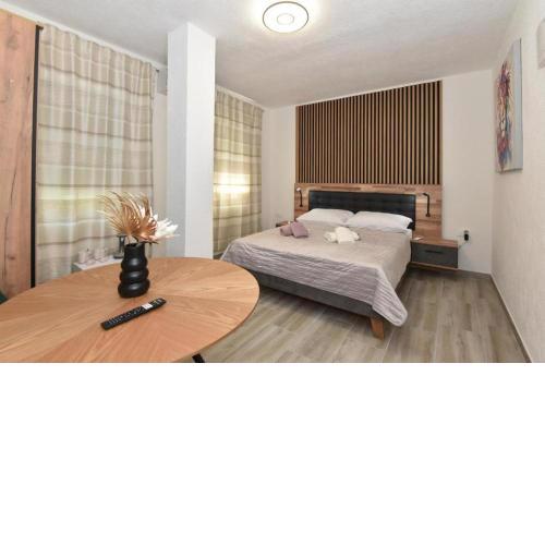 Jeta Studio & Rooms