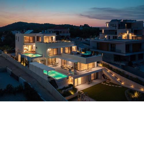 Konstanca & Sara Villas
