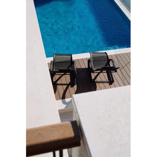 Lena Luxury Apartments