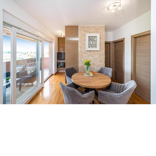 Lipotica - Luxury, With Sea View