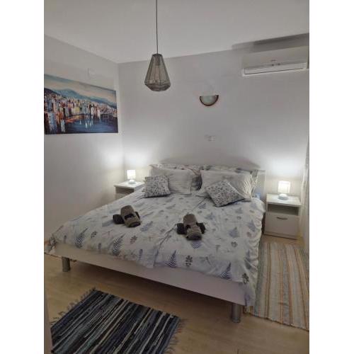 Lovely 2-bedroom apartment in Novi Vinodolski