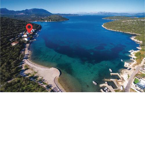 Lovely Apartment In Dubrava With House Sea View