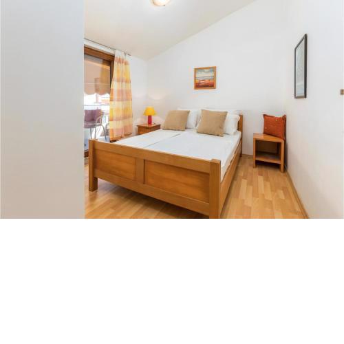 Lovely Apartment In Fazana With Wifi