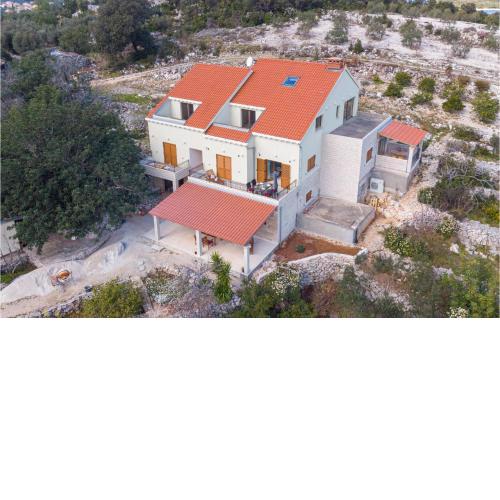 Lovely Apartment In Kneze With House Sea View