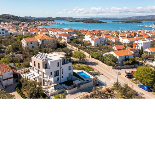 Lovely Apartment In Murter With Wifi
