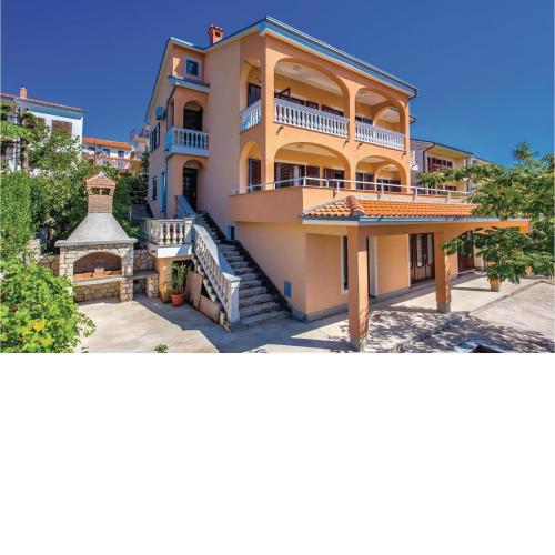 Lovely Apartment In Novi Vinodolski With Wifi