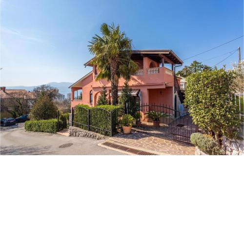 Lovely Apartment In Rijeka With House Sea View