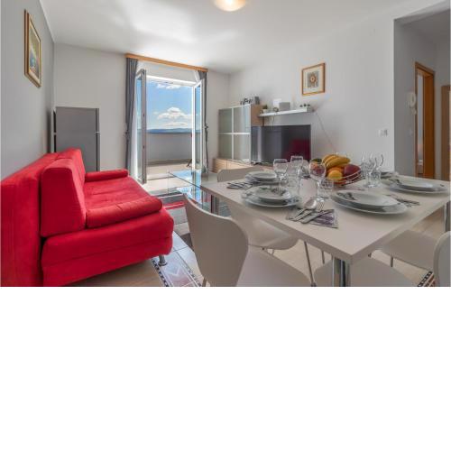 Lovely Apartment In Selce With House Sea View