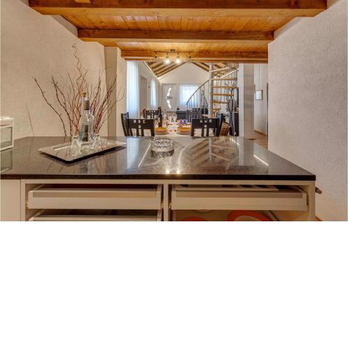 Lovely Home In Bater With House A Panoramic View
