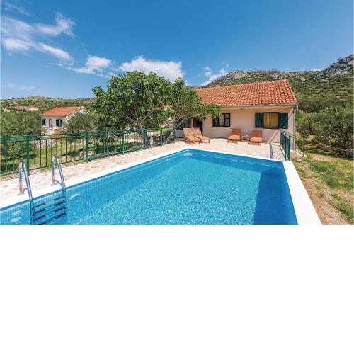 Lovely Home In Sibenik With Heated Swimming Pool