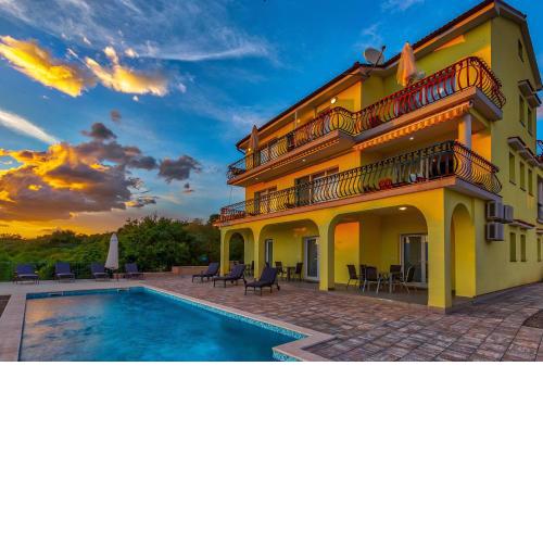 Luxury apartments Kostrena with pool 2