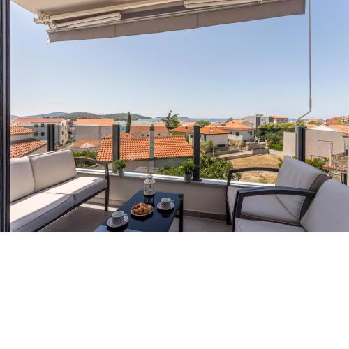 Luxury view apartments